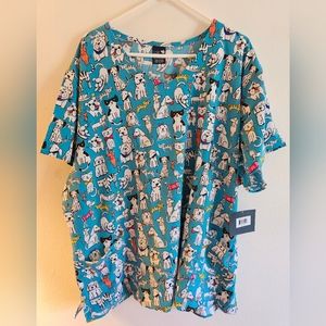 Zoe + Chloe 4XL Graphic Scrub Top